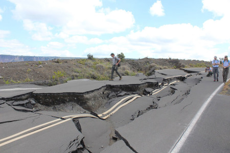 HAVO_20190329_Damage_Survey_Crater_Rim_Drive_South_JFerracane_960